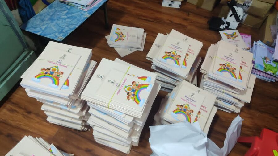 Saya Roots Course Books